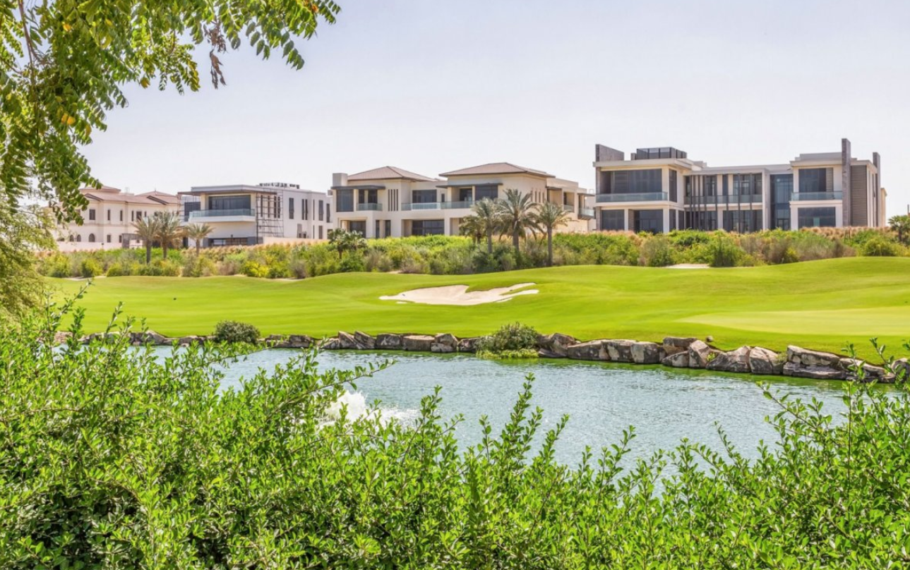 Distress properties in Dubai Hills Estate