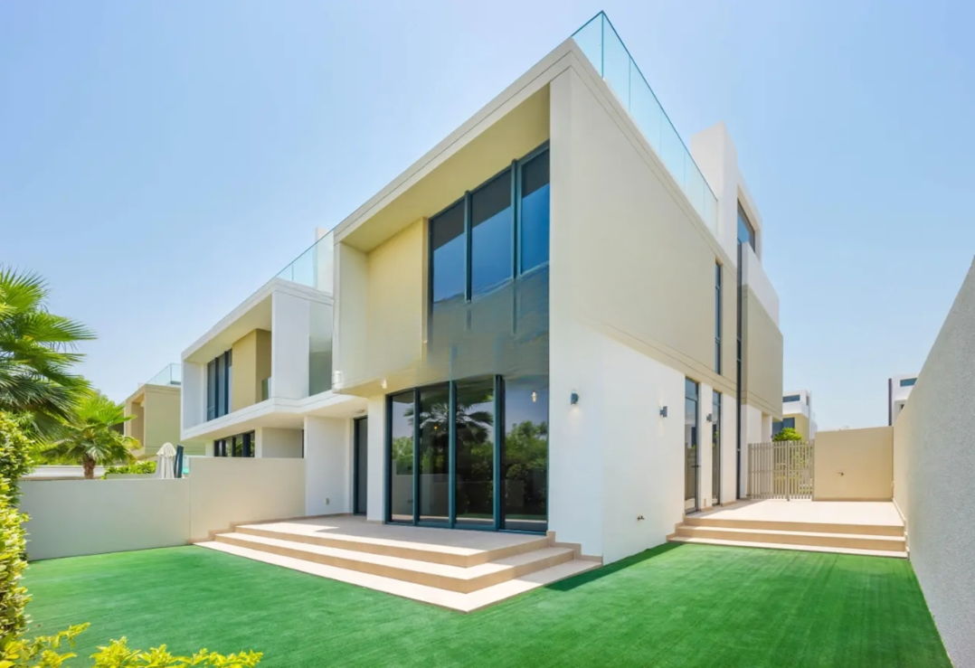 Golf Grove 3 bedroom villa for sale Dubai Hills Estate facad