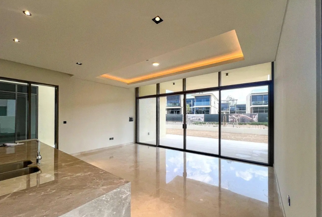 Golf Place II 4 bedroom villa for sale view