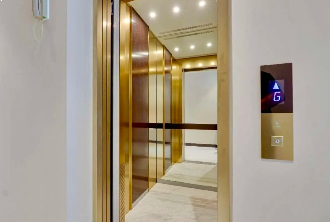 Lamborghini villas mansions Majestic Vistas DHE elevator