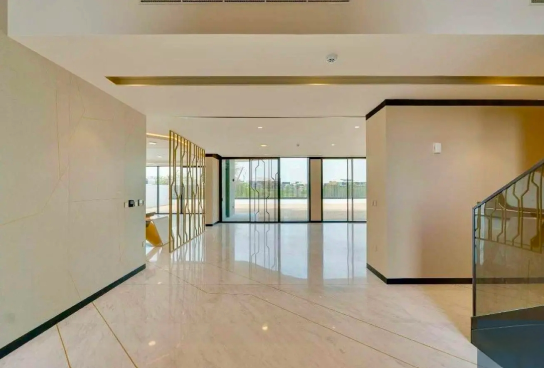 Lamborghini villas mansions Majestic Vistas DHE stair