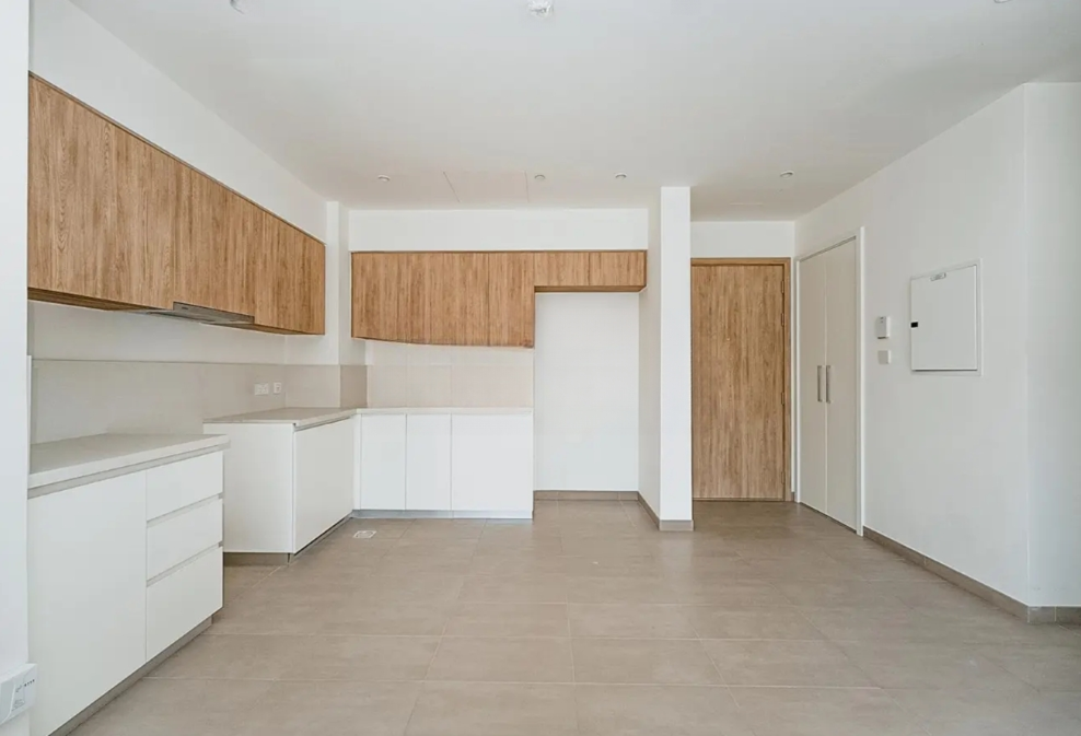 executive-residences-2br-for-sale-dubai-hills-estate open kitchen