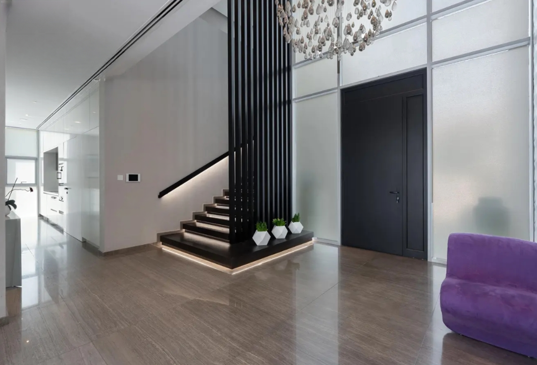 Fairway Vistas 7BR villa for sale Dubai Hills stairs