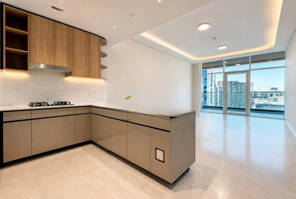 Golf Residences by Fortimo 2BR resale brand new open kitchen