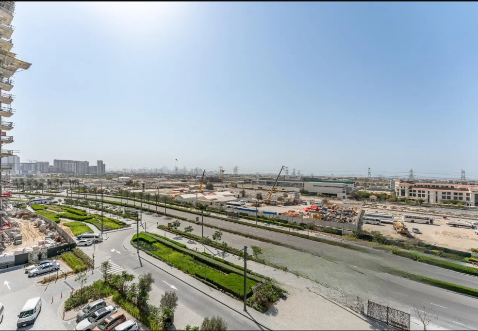 GolfVille DHE Emaar 1BR community view
