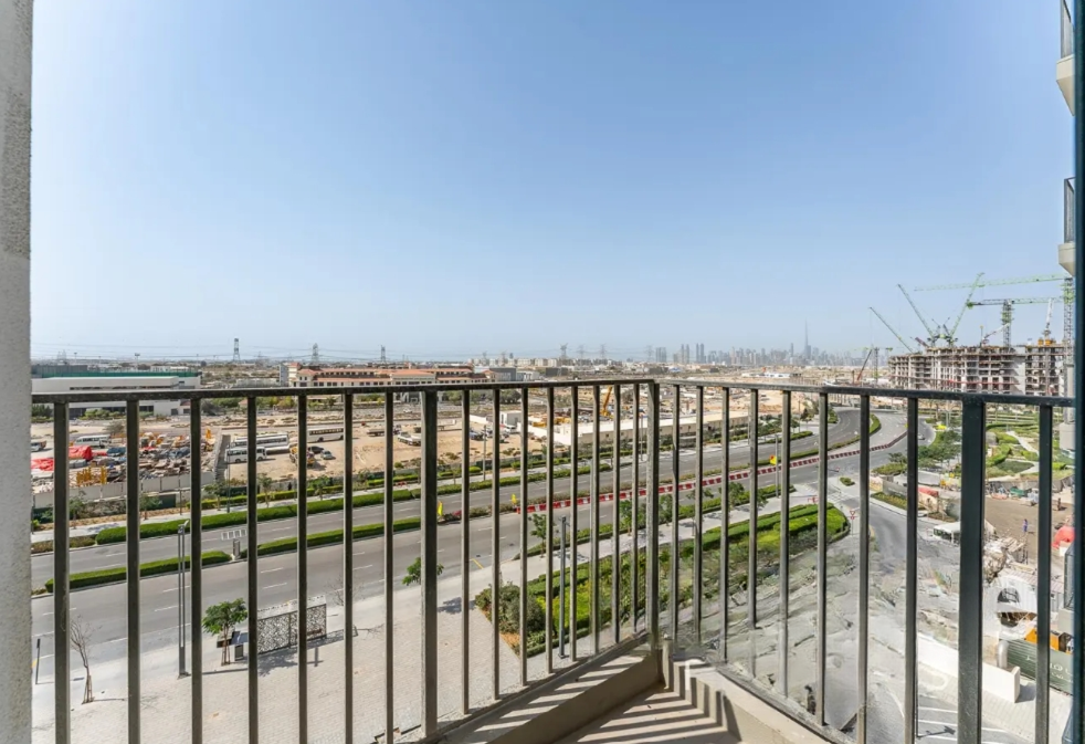 GolfVille DHE Emaar 1BR for sale