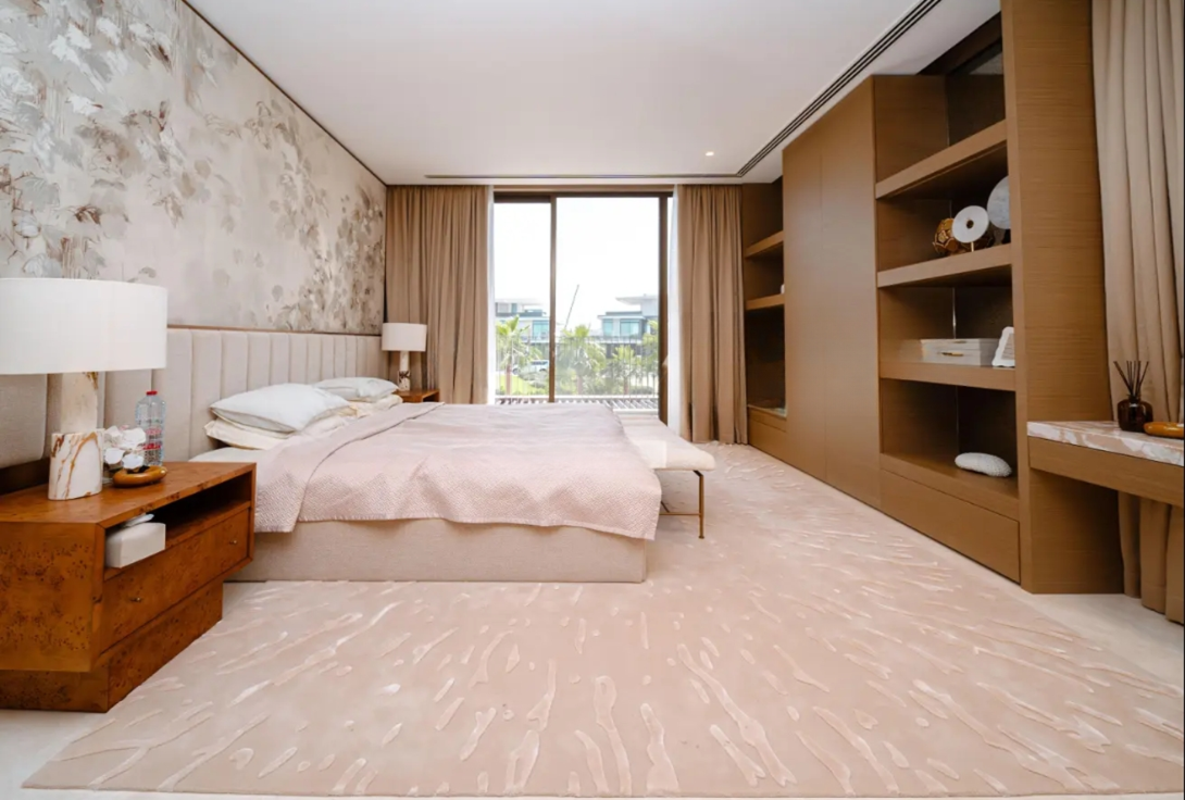 Palm Hills 5 BR villa for sale bedroom view