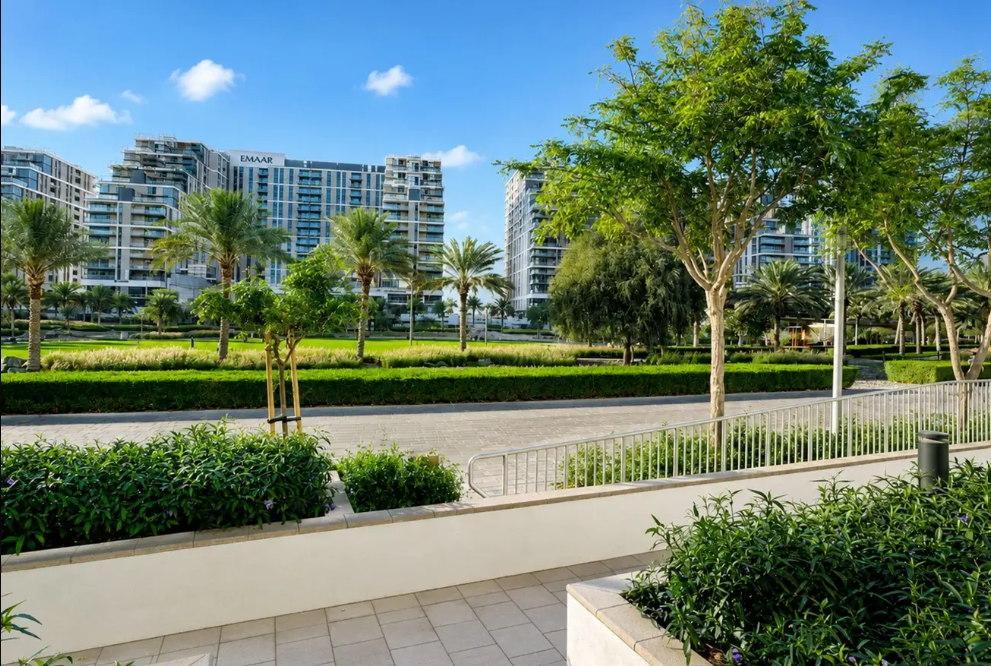 Park Horizon garden duplex 2BR for sale park view