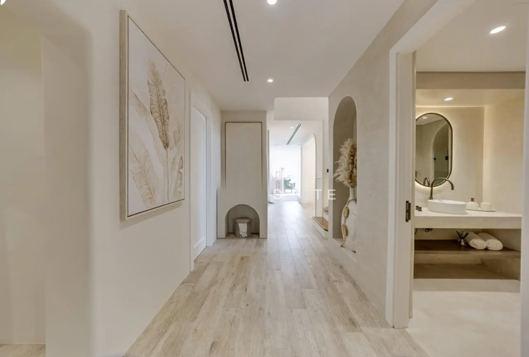 Sidra 1 5BR villa upgraded for sale private pool G+1