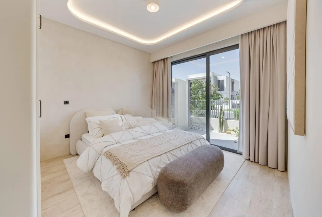Sidra 1 5BR villa upgraded for sale private pool bedrooms