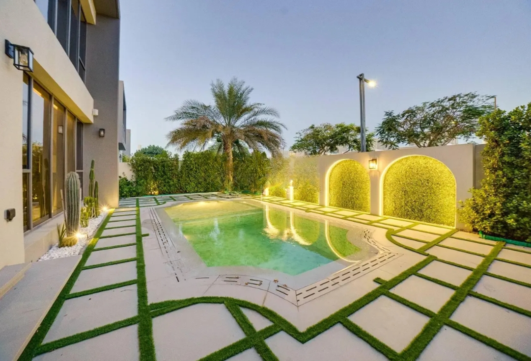 Sidra 1 5BR villa upgraded for sale private pool garden