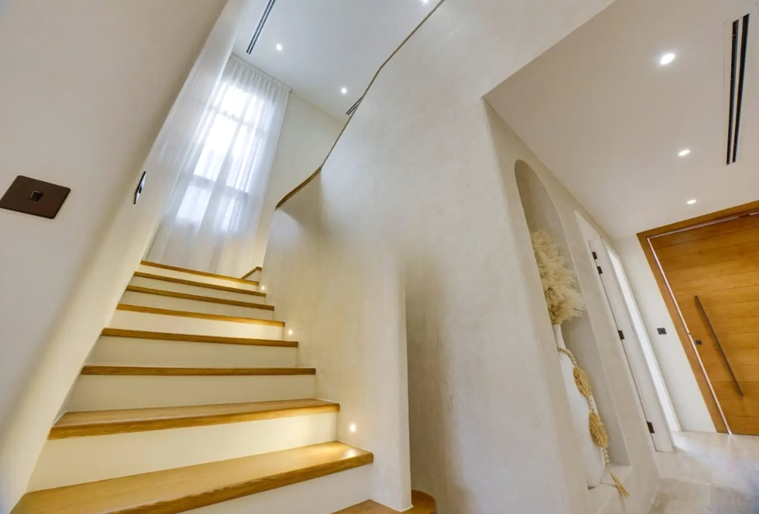 Sidra 1 5BR villa upgraded for sale private pool ledder