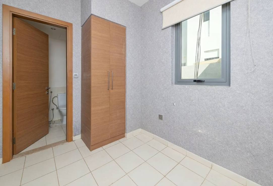 Dubai Hills Estate resale elevated plot closet