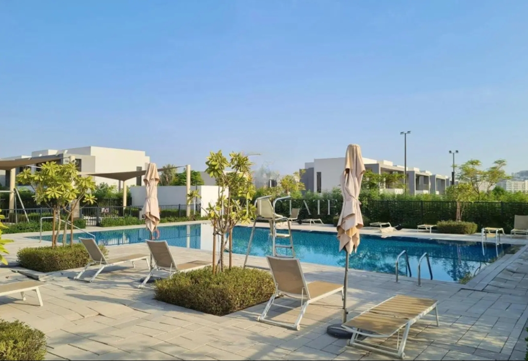 Sidra 3 extended dining Vastu compliant 4BR resale community pool