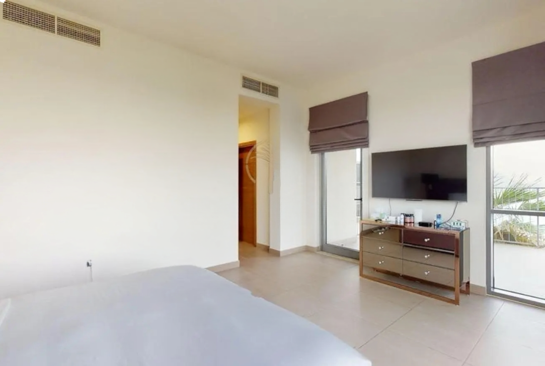 Sidra 3 extended dining Vastu compliant 4BR resale bedroom