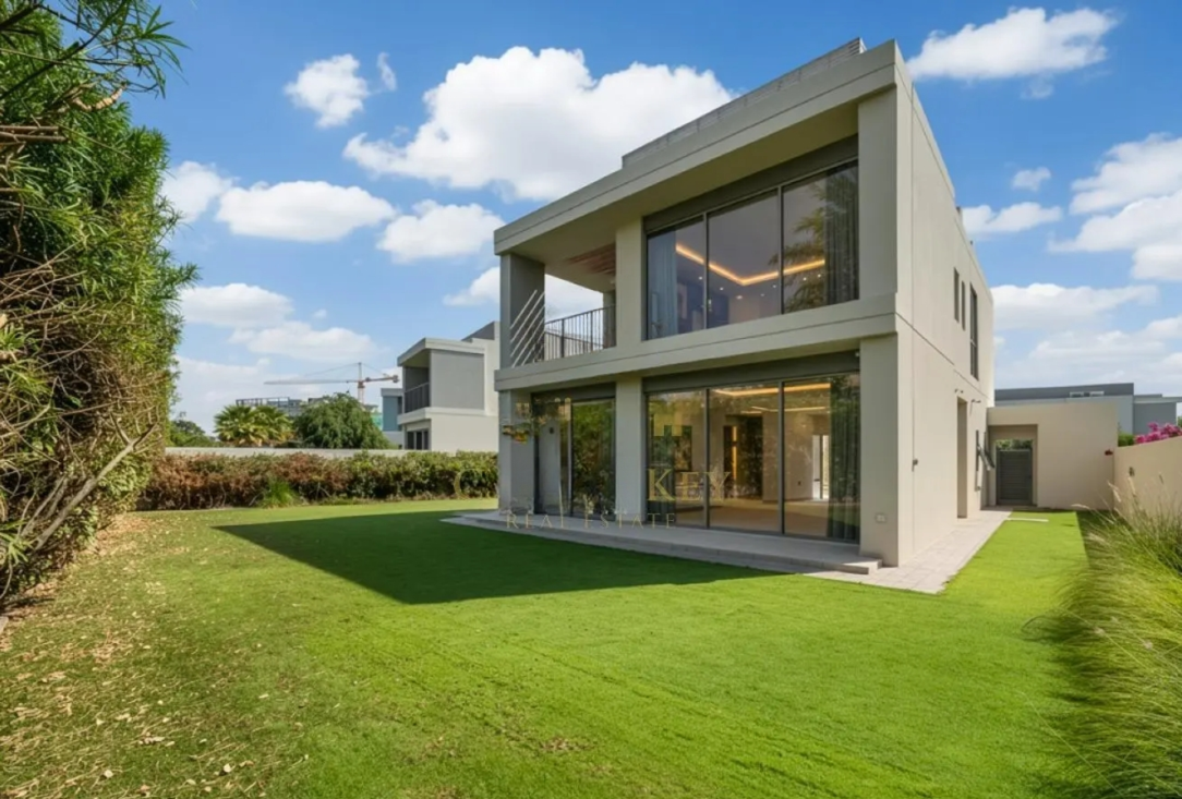 Sidra 3 four-bedroom villa Dubai Hills Estate resale garden