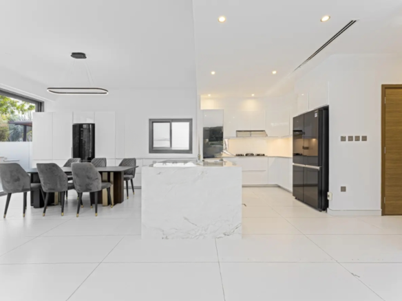 Sidra villa E5 type 5BR resale inside