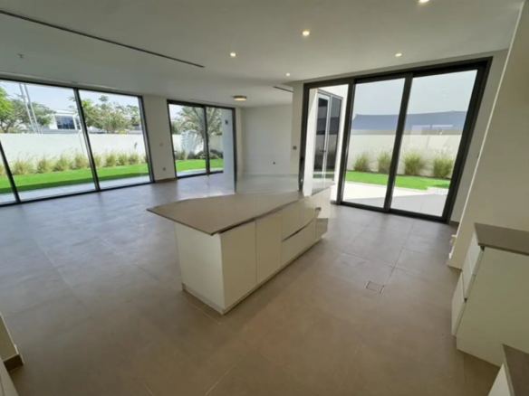 Sidra villa 4Br resale motivated seller open kitchen