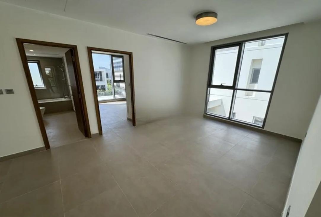 Sidra villa 4Br resale motivated seller vacant