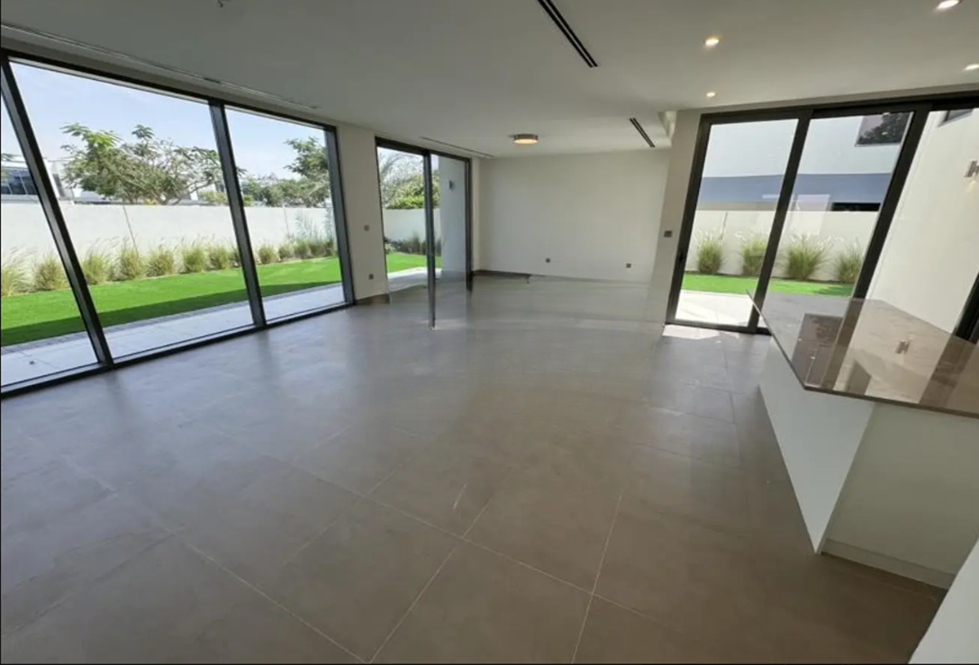 Sidra villa 4Br resale m otivated seller