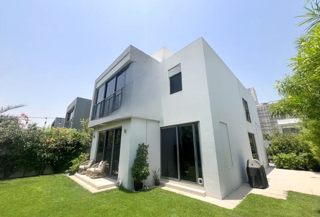Sidra villas 3 bedroom plus maid's room resale external