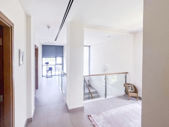 Sidra villas 3 bedroom plus maid's room resale stairs