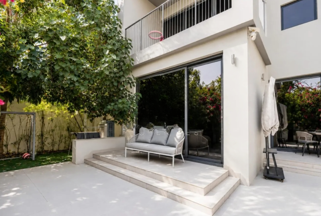 Sidra villas 4 bedroomDubai Hills Estate facade