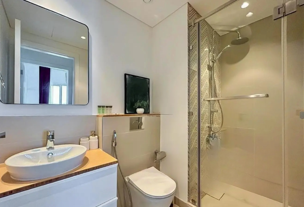 Socio Tower Dubai Hills Estate 1Br resale bathroom