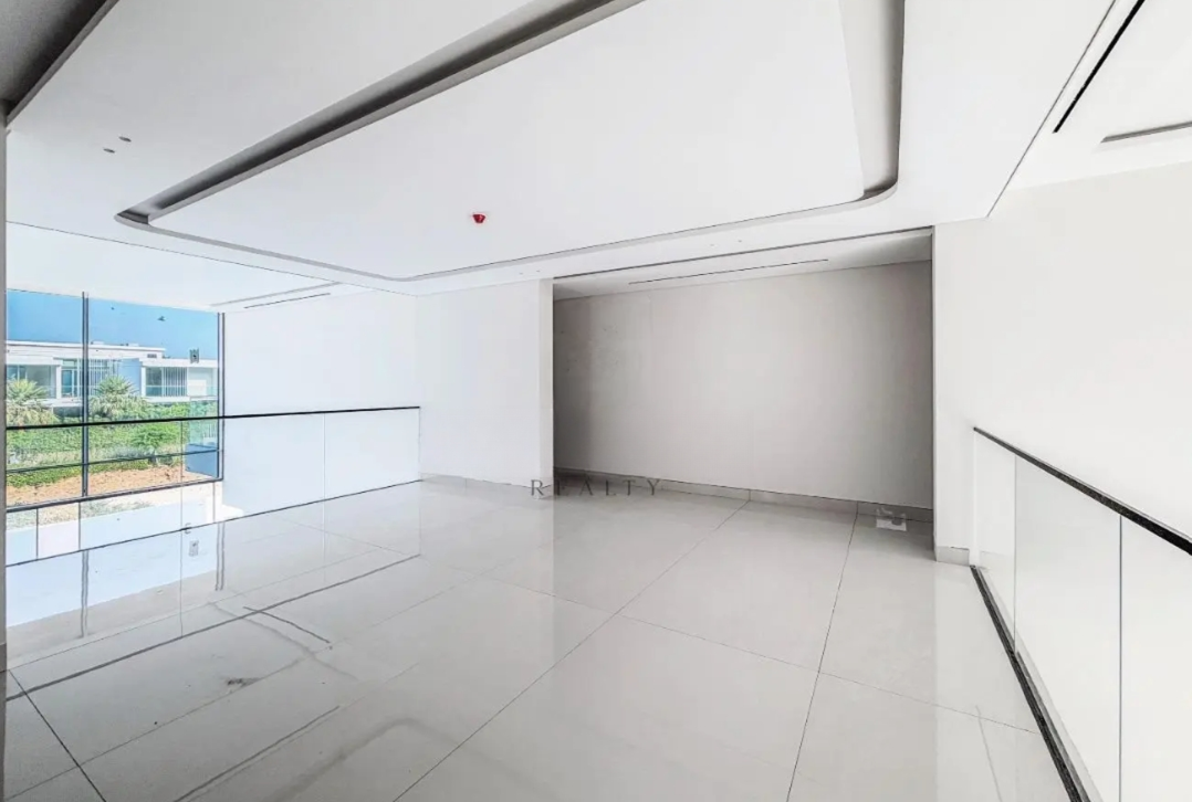 The Parkway 6Br villa for sale vacant Dubai Hills Estate master-bedroom