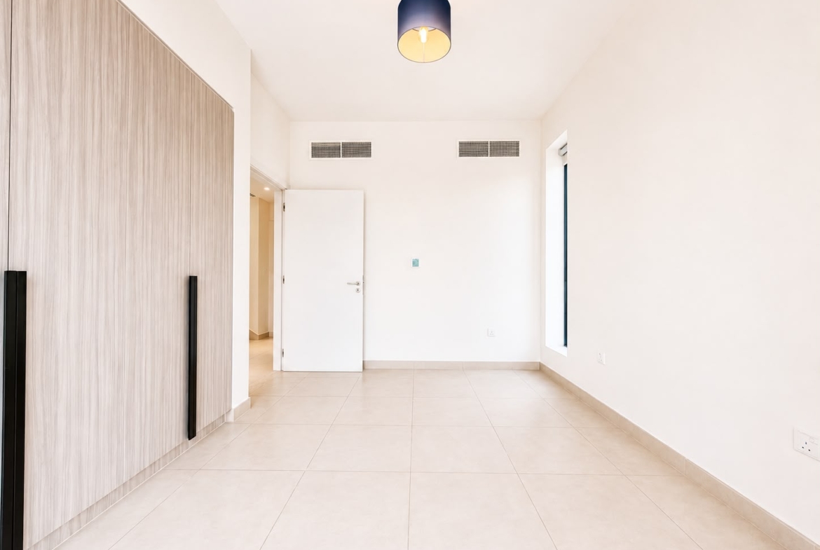 Club villas 3Br villa for rent corner plot bedroom 1
