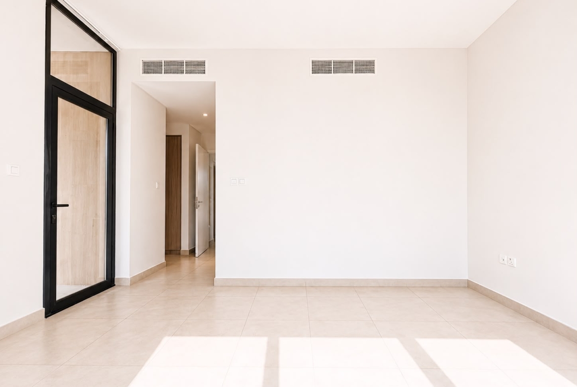 Club villas 3Br villa for rent corner plot view bedroom
