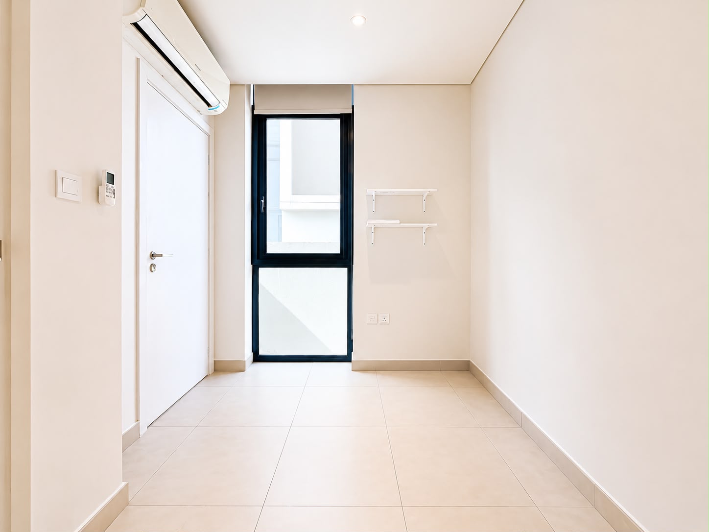 Club villas 3Br villa for rent corner plot hallway