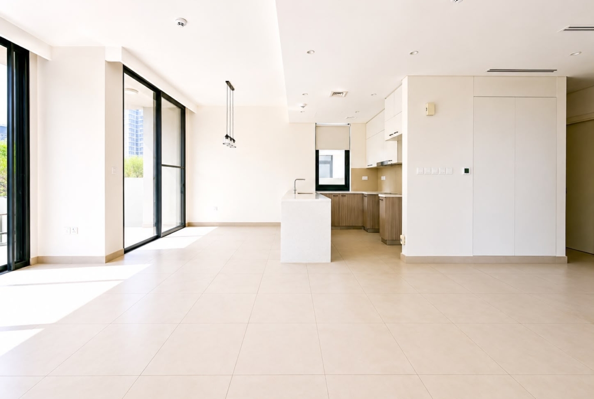 Club villas 3Br villa for rent corner plot inside