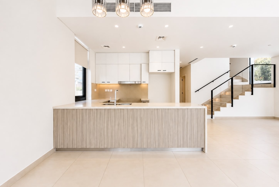 Club villas 3Br villa for rent corner plot kitchen