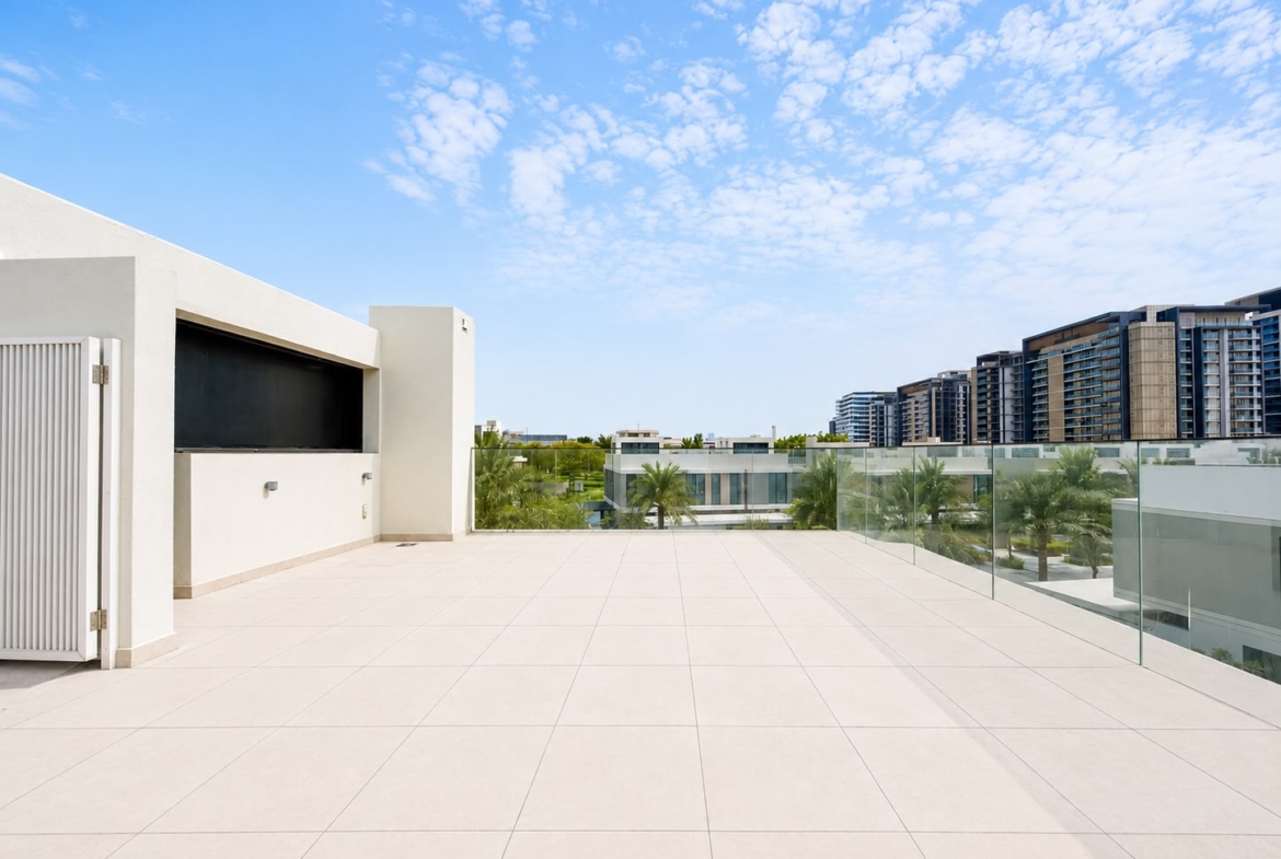 Club villas 3Br villa for rent corner plot rooftop terrace
