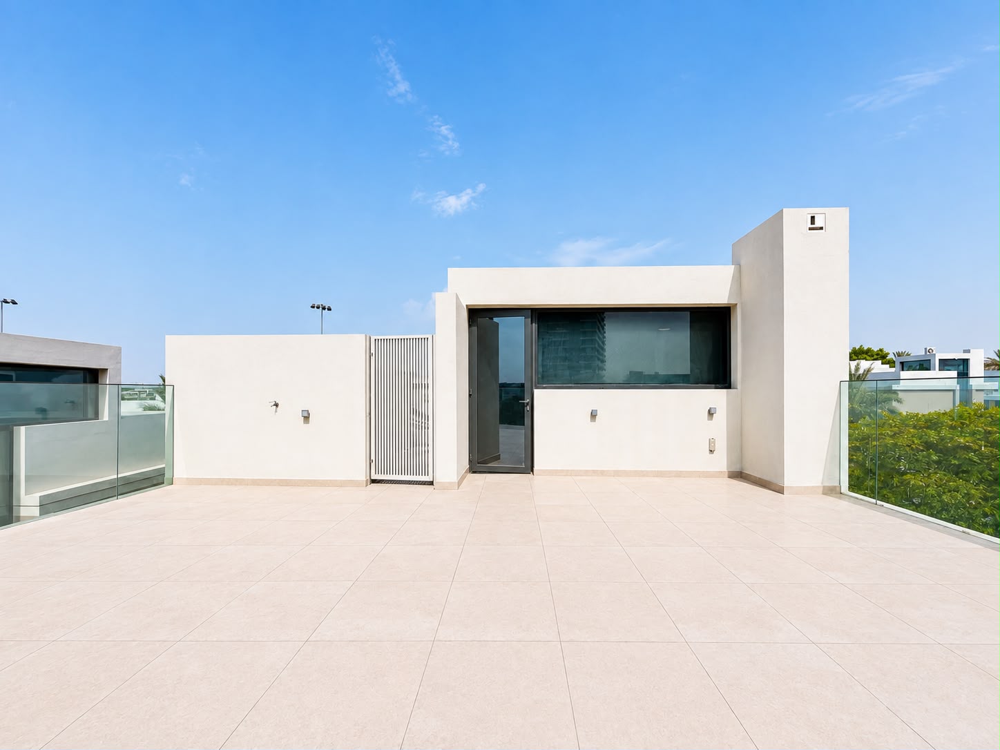Club villas 3Br villa for rent corner plot rooftop