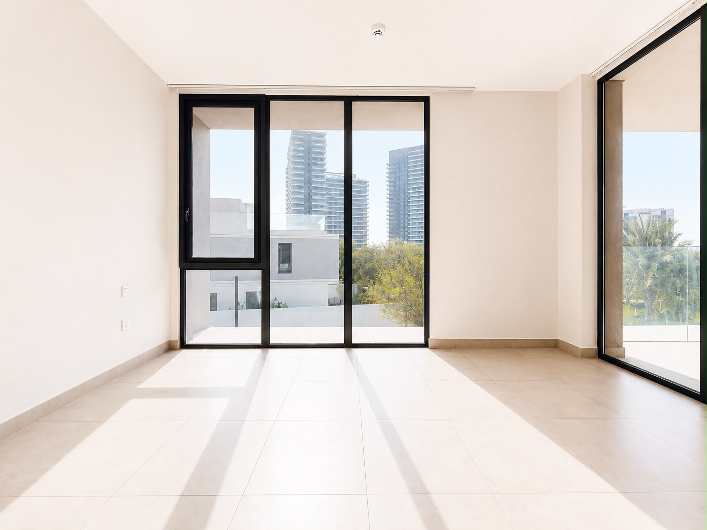 Club villas 3Br villa for rent corner plot windows