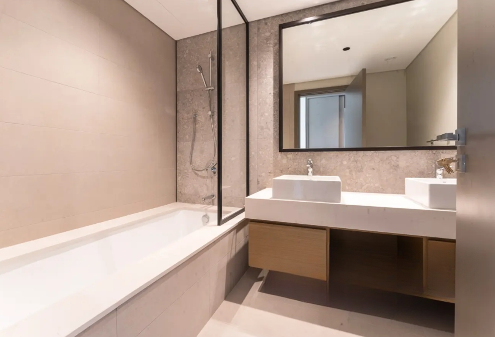Golf Suites 3 BR resale Dubai Hills Estate bathroom