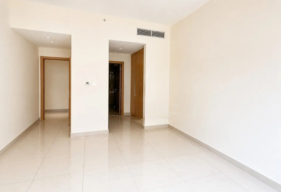 Mulberry apartment resale 3Br Dubai Hills vacant bedroom
