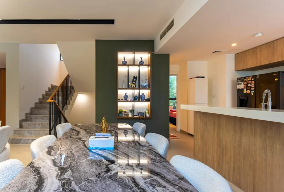 Park Ridge podium towhouse duplex resale Dubai Hills kitchen