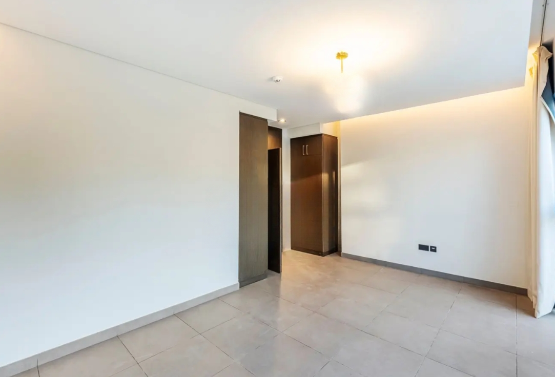 Golf place villas-resale 4 BR bedroo1