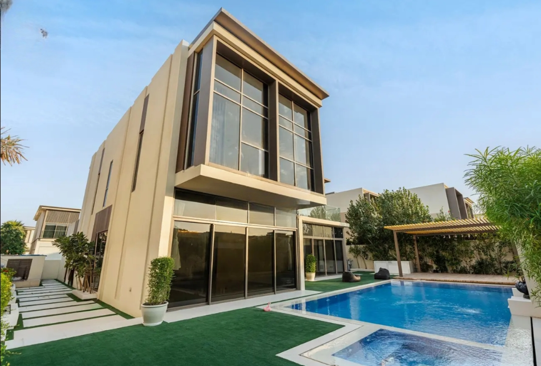 Golf place villas-resale 4 BR facade