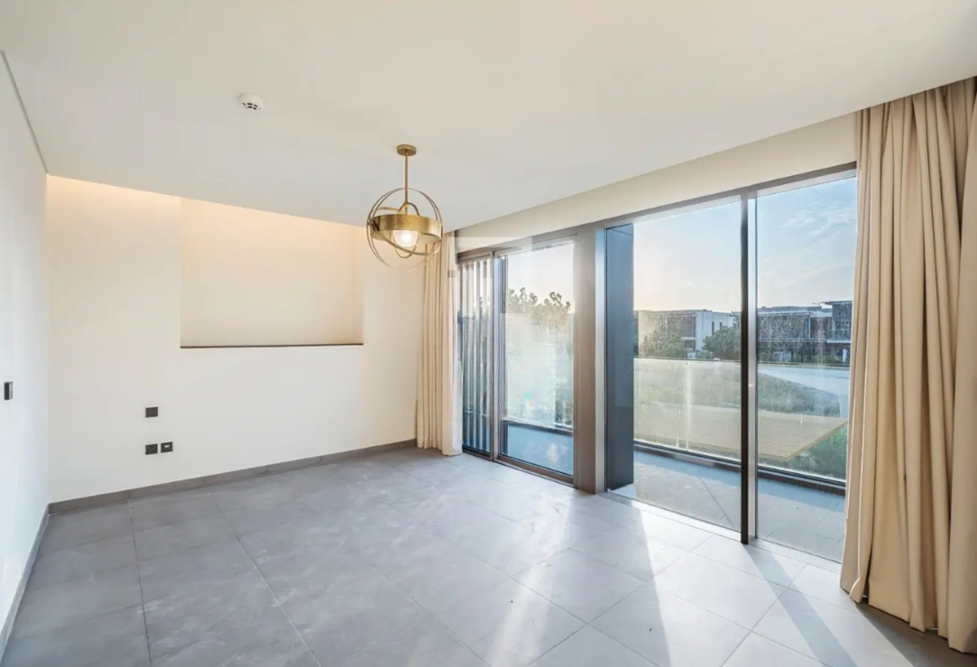 Golf place villas-resale 4 BR master-bedroom