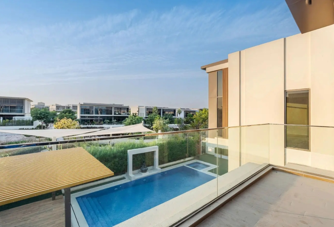 Golf place villas-resale 4 BR pool