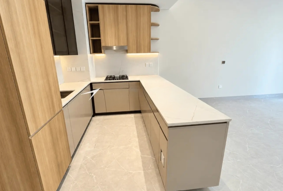 golf-residences-by-fortimo-1-br-for-rent kitchen