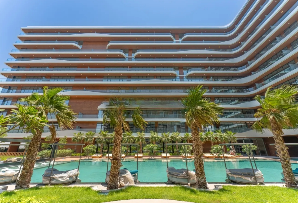 golf-residences-by-fortimo-1-br-for-rent pool
