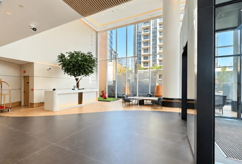 golf-residences-by-fortimo-1-br-for-rent reception