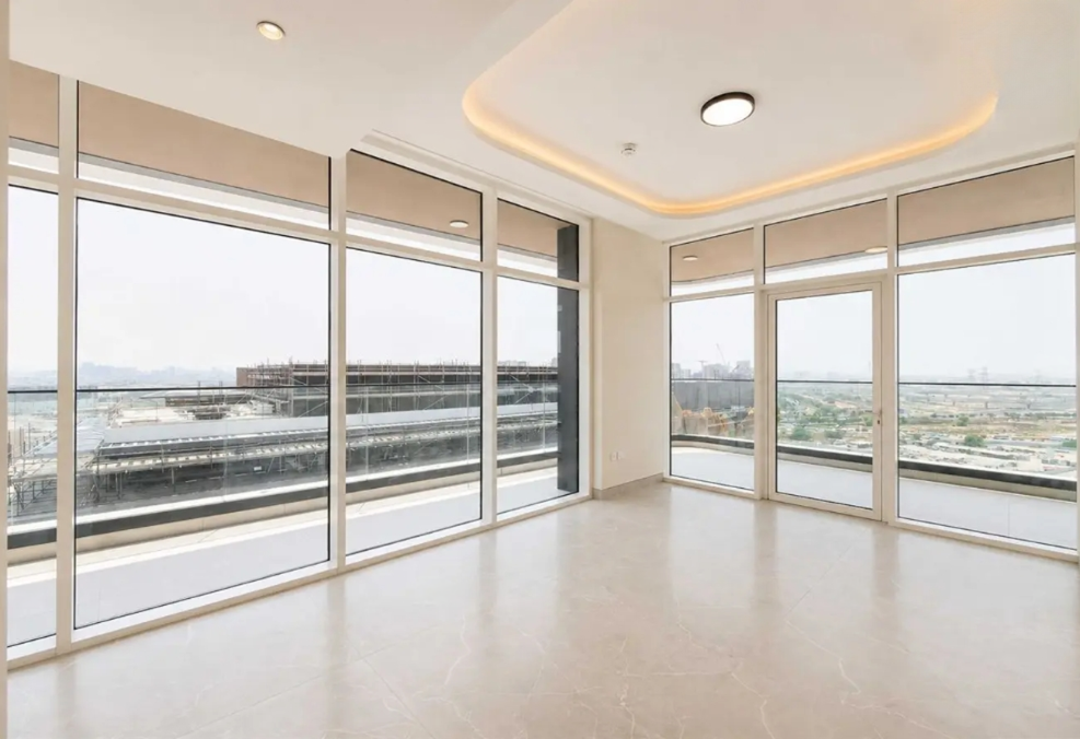 Golf Residences by-Fortimo 2BR resale brand new corner vacant